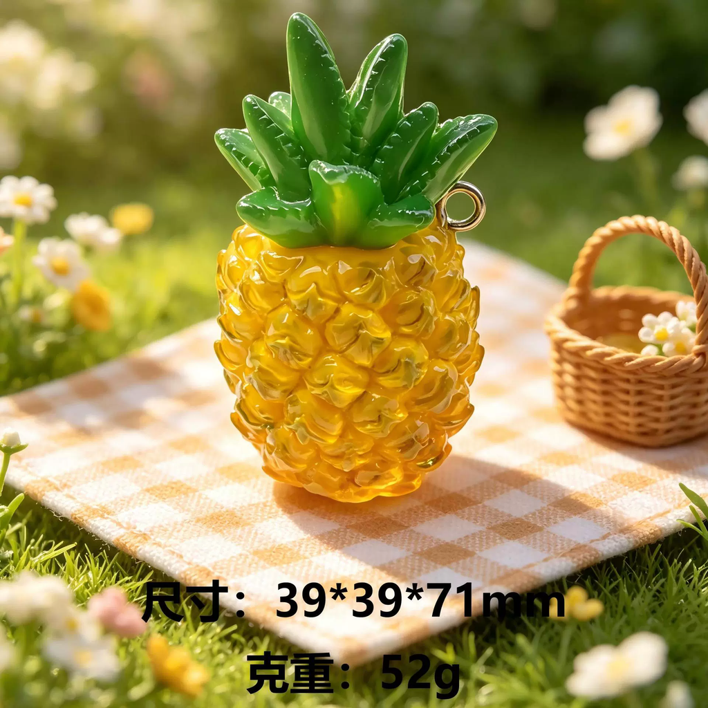 Realistic Resin Pineapple Charm – DIY Tropical Fruit Pendant for Keychains, Bags & Crafts